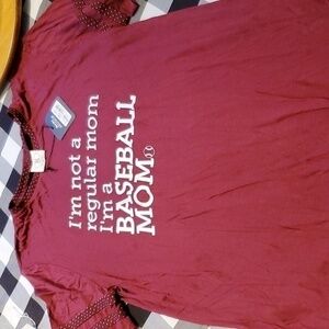 DaisyRaeDay Tshirt size XL